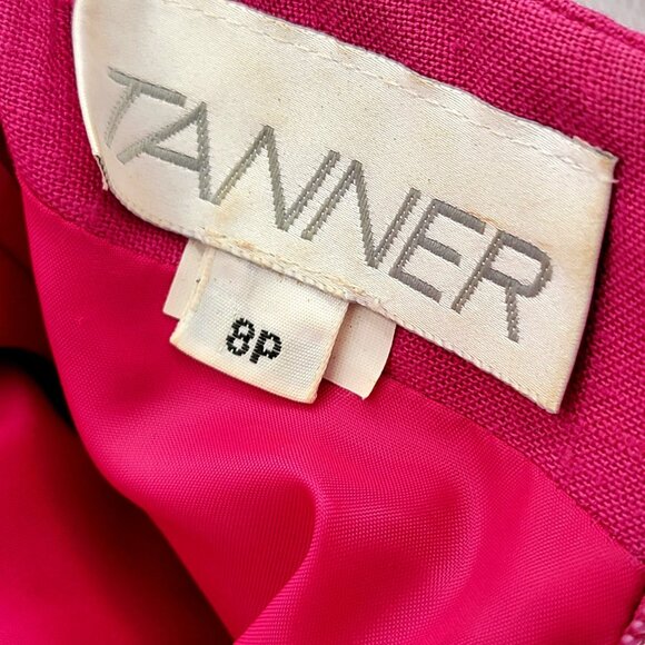 Vintage 90s  Fuchsia Shift Dress With Cap Sleeves & Back Zipper Closure - Picture 10 of 14